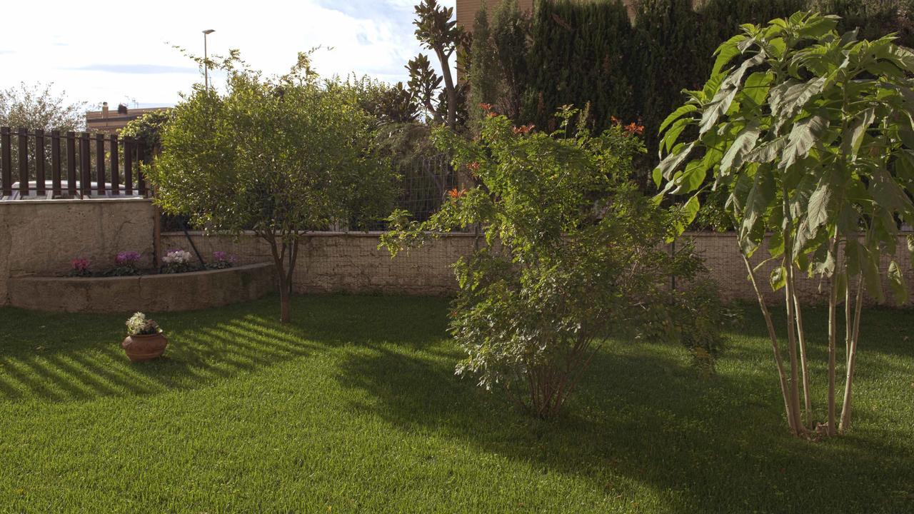 Bed and Breakfast Il Giardino Dell'Eden Ачилия Экстерьер фото